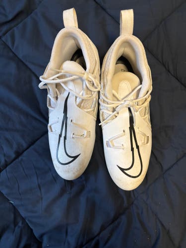 Men's Size M 10.5 (W 11.5) Nike Alpha Menace Pro 3 Mid Top Molded Cleats (Used)