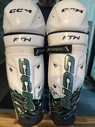 Senior CCM JetSpeed FTW 12" Shin Pads (Used)