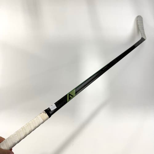 Used Left Warrior Alpha LX3 | 75 Flex W28 Curve Grip | AB903