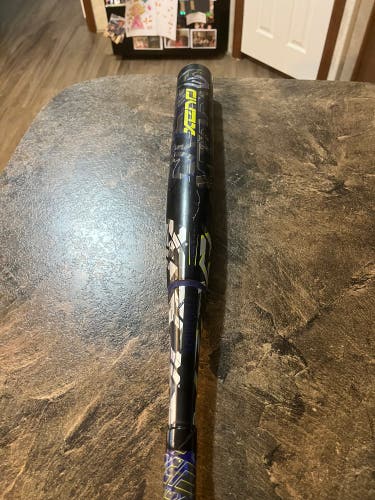 2024 Louisville Slugger Xeno Composite Bat (-10) 22 oz 32" (Used)