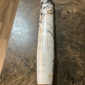 2023 DeMarini Whisper Composite Bat (-10) 22 oz 32" (Used)