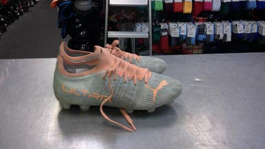 Used Puma Soccer Cleats Grey Senior 6 11339-s000196452