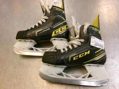 Used Ccm Super Tacks 9350 Junior Hockey Skate Junior 01 11339-s000202557