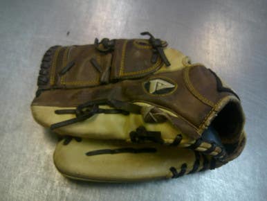 Used Akadema Torino Bb Sb Glove Lh Throw Tan 12" 11339-s000200610