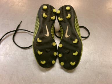 Used Nike Soccer Cleats Green Youth 12.0 11339-s000202220
