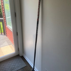 Senior Bauer Flypro Left Hand Hockey Stick P28 87 Flex (New)