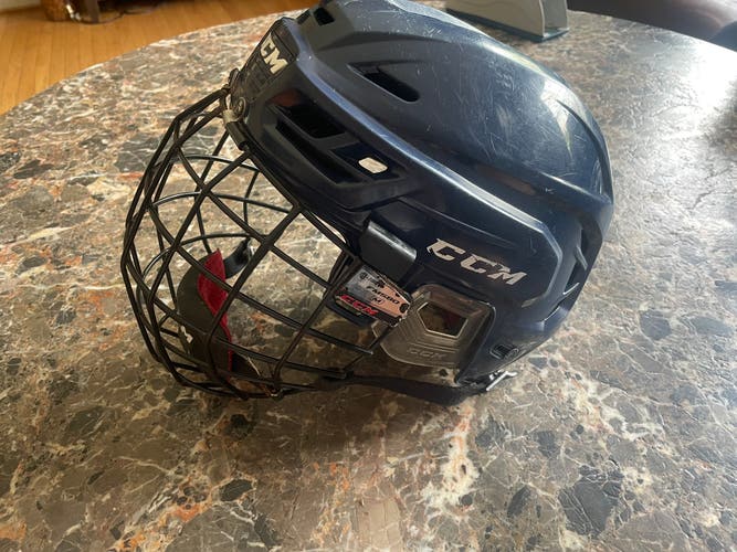 COMBO: CCM Resistance 300 Helmet With FM580 Cage