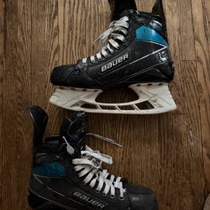 Blue 2020 Bauer Supreme Ultrasonic Hockey Skates Regular Width Pro Stock 10 (Used)