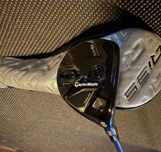TaylorMade Qi35 Tour 5Wood, ProjectX Denali Blue FW Shaft, 70G, XS