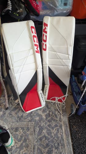 35" CCM EFlex 6.9 Goalie Leg Pads (Like-New)