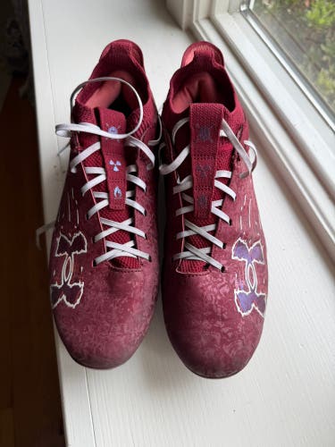 Men's Size M 9.0 (W 10.0) Adult Under Armour Cleats (Used)