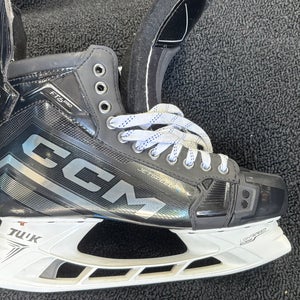 Black PRO STOCK CCM JetSpeed FT6 Hockey Skates Regular Width 11 (New)