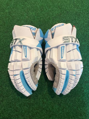White & Carolina Blue STX Surgeon RZR2 Lacrosse Gloves (Used) Large