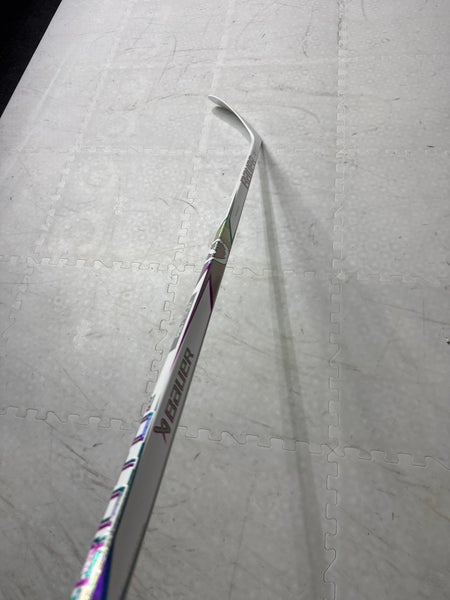 Bauer proto2 p28 77 flex right handed senior 67 inch (New)