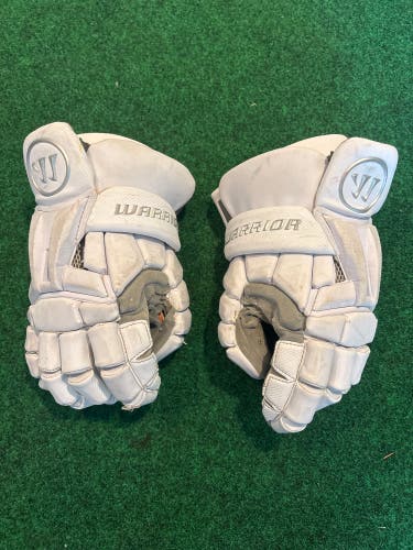 White Warrior Burn XP Lacrosse Gloves (Used) | Large
