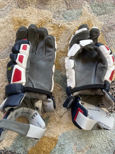 Epoch Integra Lacrosse Gloves (New)