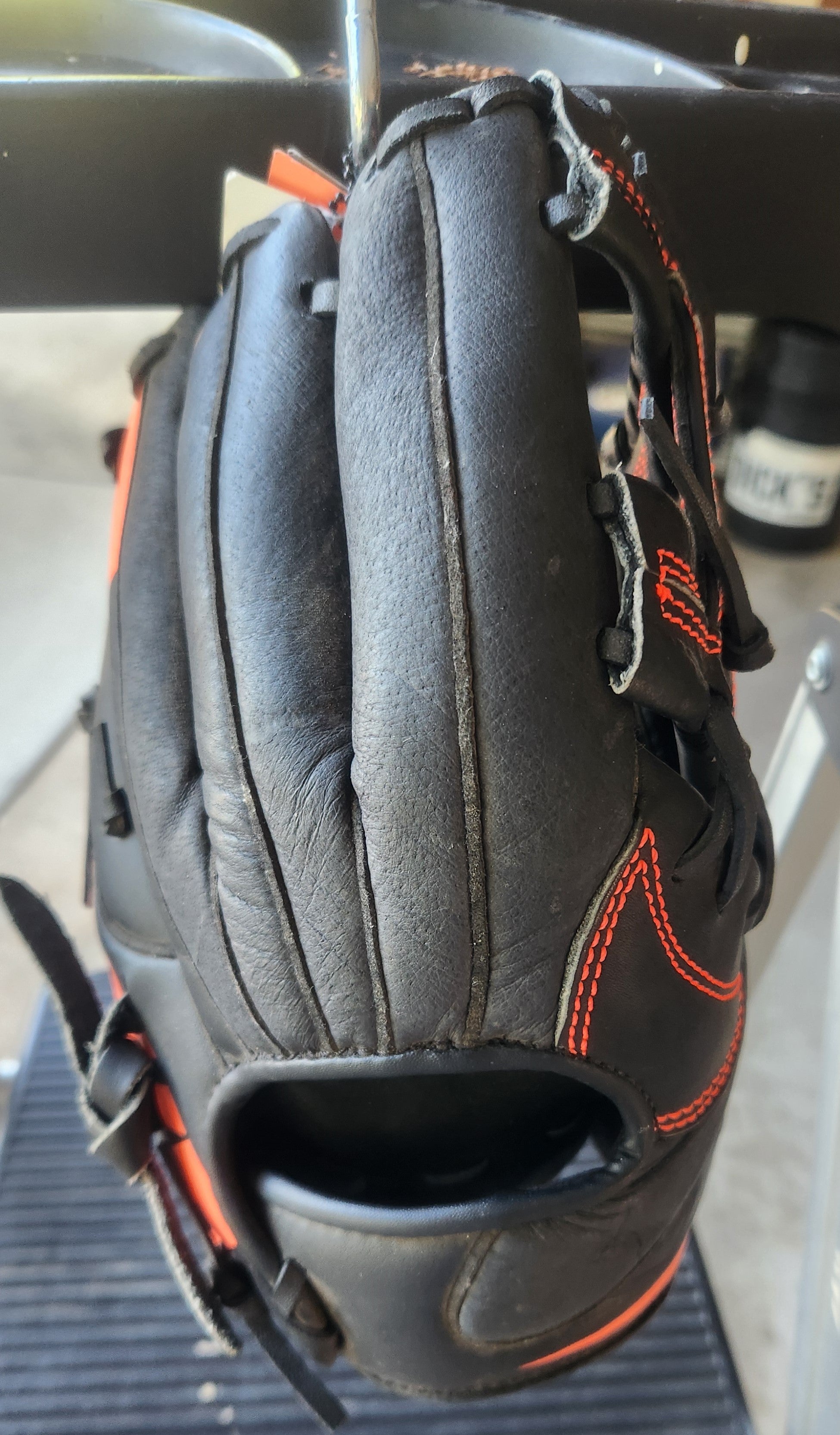 Nike MVP Edge Baseball Gloves & Mitts | New and Used on SidelineSwap