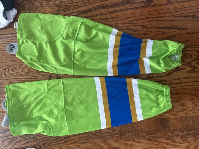 Green Senior Premium Socks (Used)
