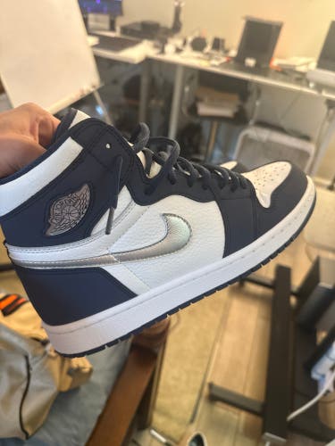 Georgetown 1’s Men's Size M 10.0 (W 11.0) Nike Shoes (New)