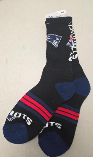 Mens NFL NEW ENGLAND PATRIOTS Black Fan 4 Stripe Crew Socks LARGE