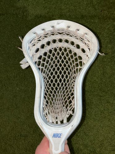 Nike Lakota 3 Head with StringKing 3x Mesh