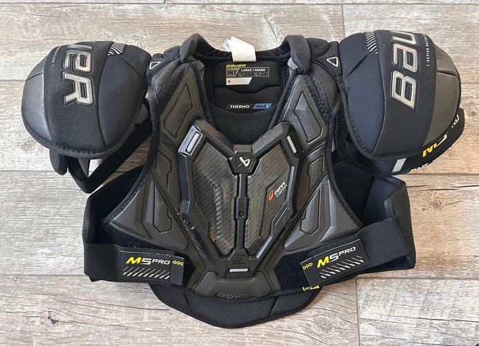 Bauer Supreme M5 Pro Shoulder Pads - Intermediate Large (Used)