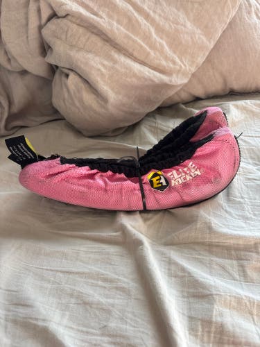 Elite Hockey Pink Skate Guards Size 1-5 (Used)