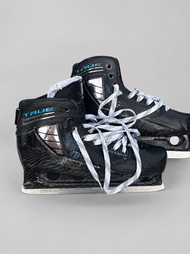 2024 True One Piece Hockey Goalie Skates Regular Width Pro Stock 10.5 (Used)