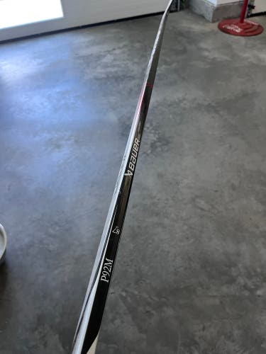 Senior Bauer Vapor Team Right Handed Hockey Stick P92M 87 Flex Pro Stock (New)