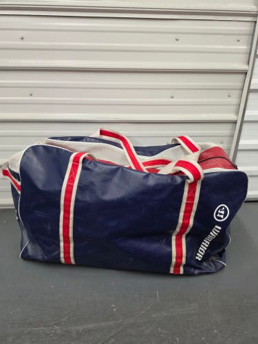 Senior Size Warrior Hockey Equipment Bag (Used)