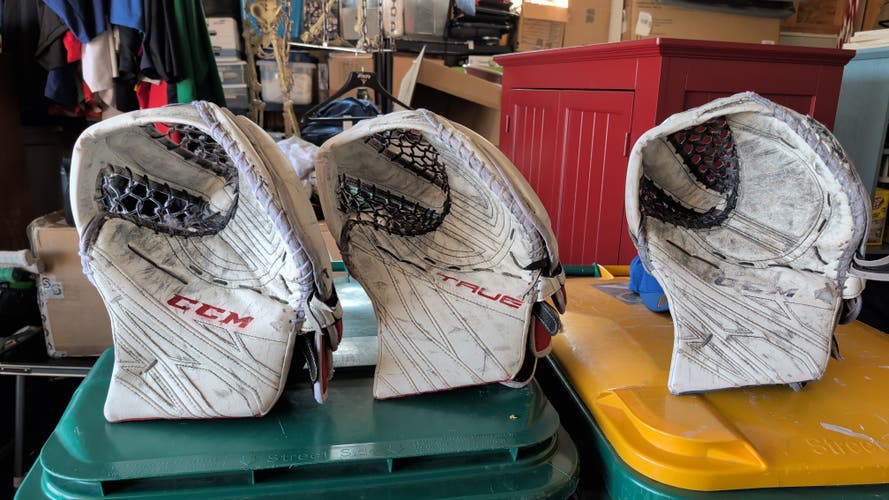 CCM EFlex 4 Regular Pro Stock (Used)