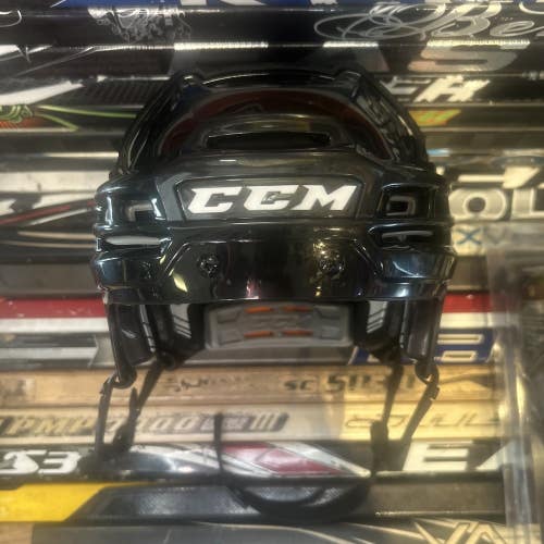 CCM Tacks 910 Ice roller Hockey Helmet Black Large No cage
