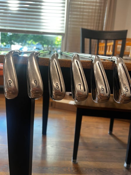 Men's TaylorMade SIM2 MAX Left Hand Iron Set Stiff Flex (Used)
