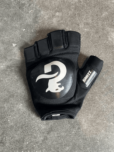 Gryphon G-Mitt field hockey glove (Used)