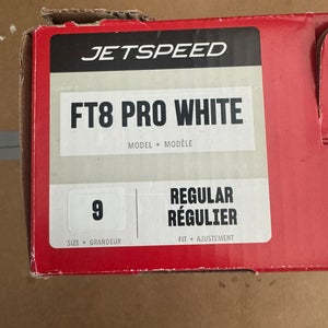 Very lightly used White 2025 CCM JetSpeed FT8 Pro Hockey Skates Regular Width 9 (Used)