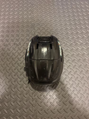 Small Bauer Re-Akt 150 Helmet (Used)