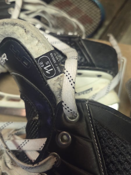 Bauer Flexlite 4.0 Hockey Skates Extra Wide Width 11.5 (Used) -