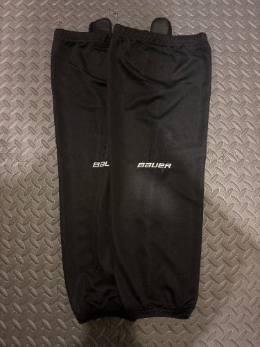 Black Senior Small Bauer Socks (Used)