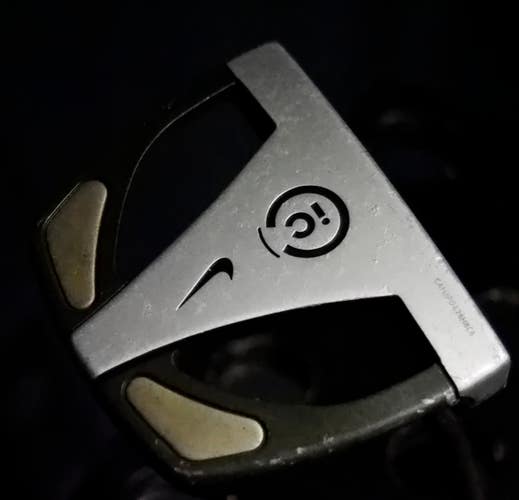 NIKE IC PUTTER LENGTH: 33.5 IN RIGHT HANDED NEW GRIP