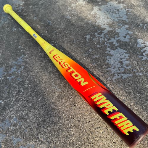 MINTY 2026 Easton Hype Fire 33/30 (-3) Composite BBCOR Baseball Bat