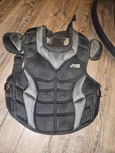 Catcher's Chest Protector (Used)