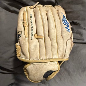 Rawlings Sure Catch RH Infield Baseball Glove 10.5" (Used)