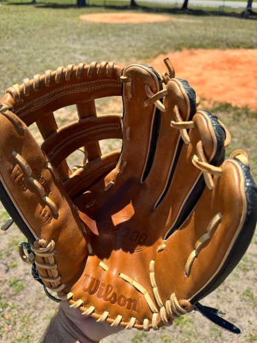 2024 Wilson A2000 RH Outfield Baseball Glove 12.75" (Used)