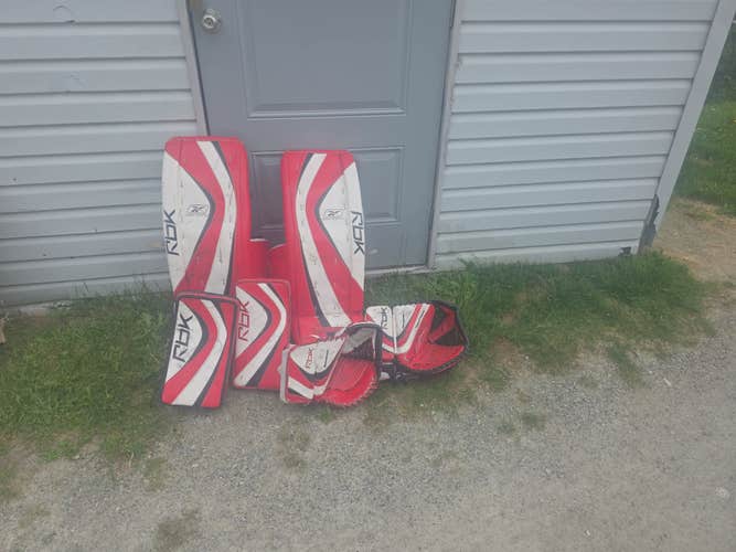 33+1 " Reebok Premier II Regular Goalie Full Set (Used)