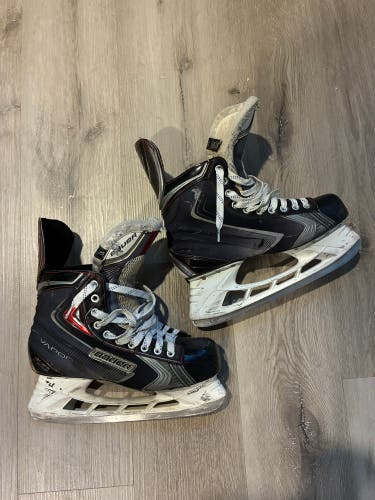 2015 Bauer Vapor X500 Hockey Skates Regular Width 10 (Used)