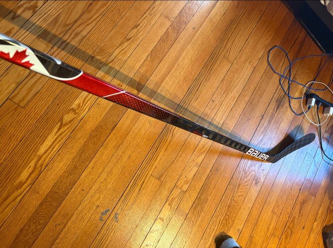 Senior Bauer Nexus 2N Pro Left Hand Hockey Stick P92 60 Flex Pro Stock (Used)