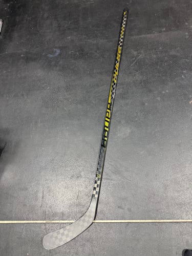 Senior Bauer Pulse Right Handed Gold Hockey Stick P92 87 Flex (New)