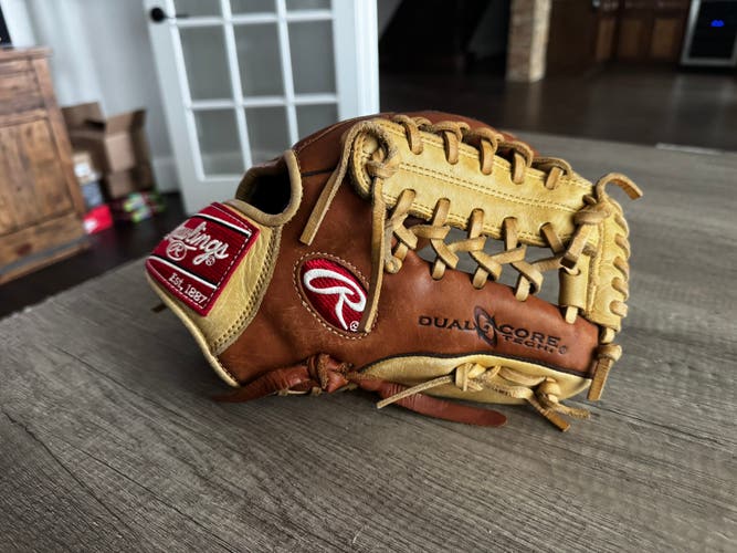 Rawlings Gold Glove Elite RH Infield Baseball Glove 11.5" (Used)