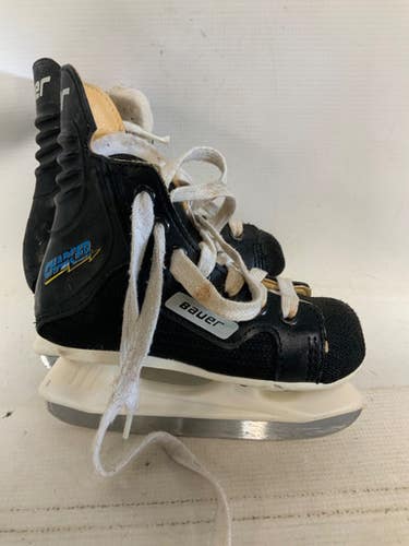 Used Bauer Charger Youth Hockey Skate Youth 11.0 11823-s000040063