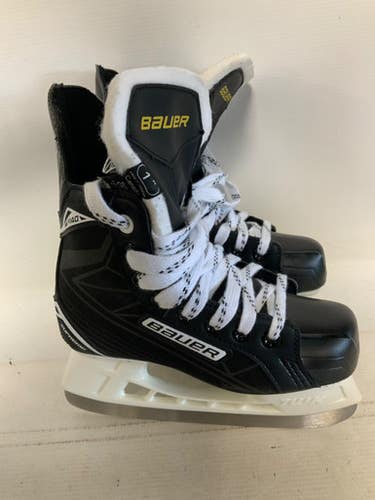 Used Bauer Supreme S140 Junior Hockey Skate Junior 01 11823-s000040060